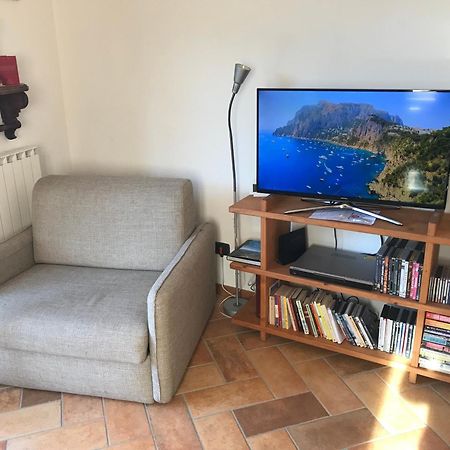 Mangia, Leggi, Dormi Lägenhet Costa di Serina Exteriör bild